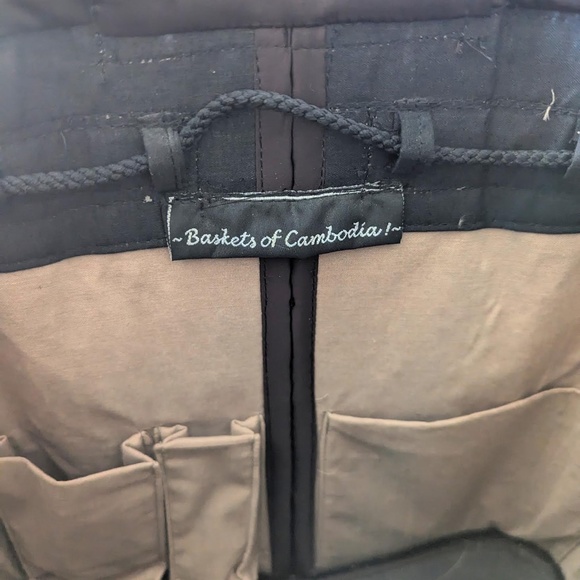 Baskets of Cambodia backpack. Drawstring closure, bucket style bag. - Picture 3 of 4